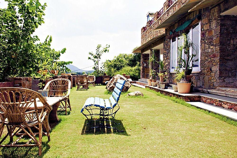 Devra Udaipur Hotel Eksteriør billede