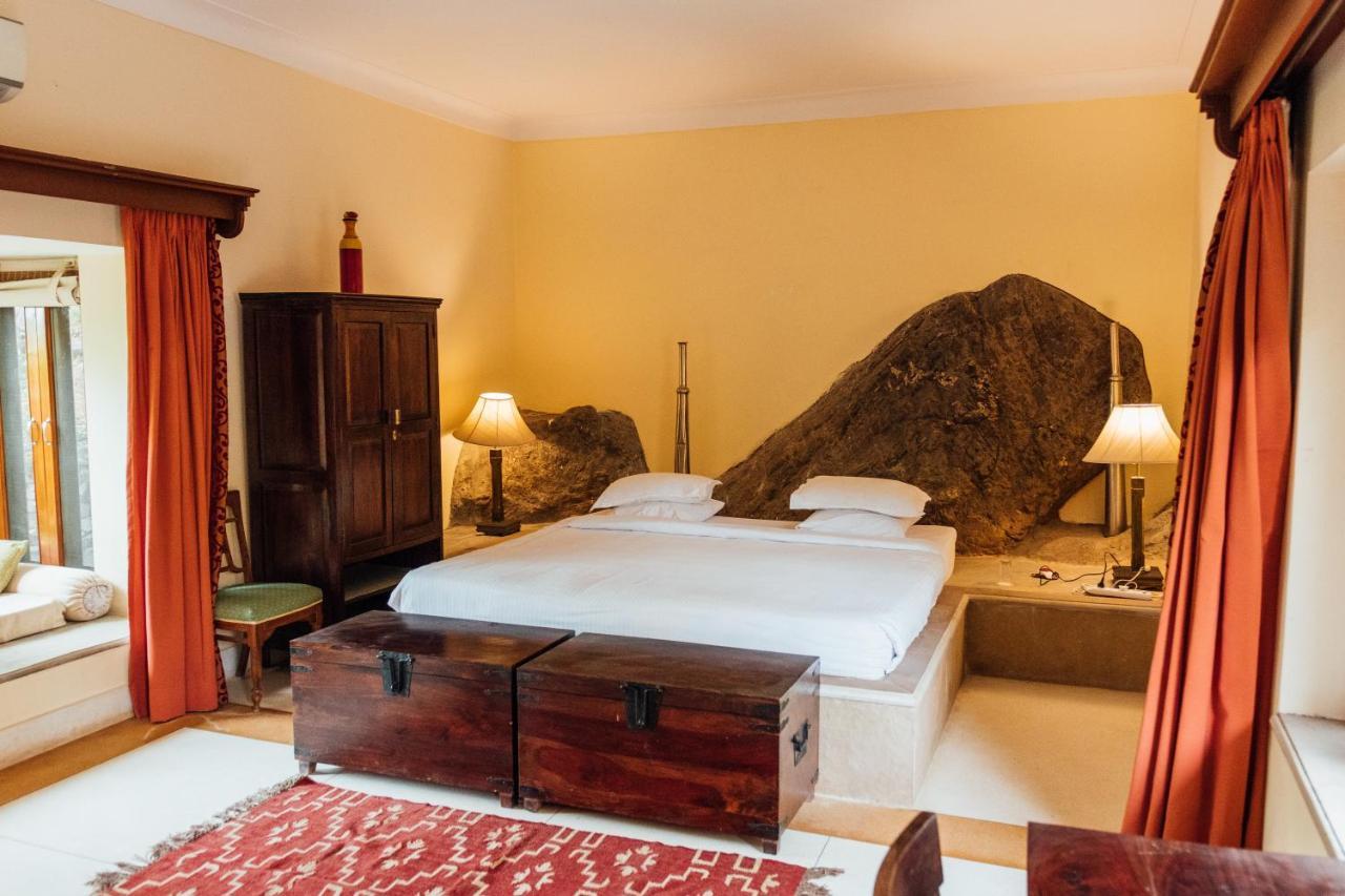 Devra Udaipur Hotel Eksteriør billede
