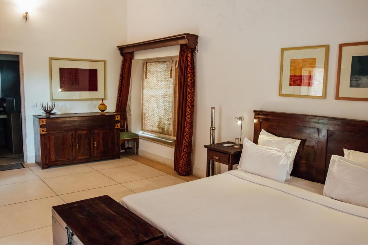Devra Udaipur Hotel Eksteriør billede